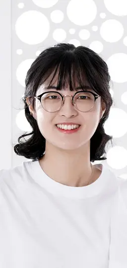 Dr Jenny Ahn